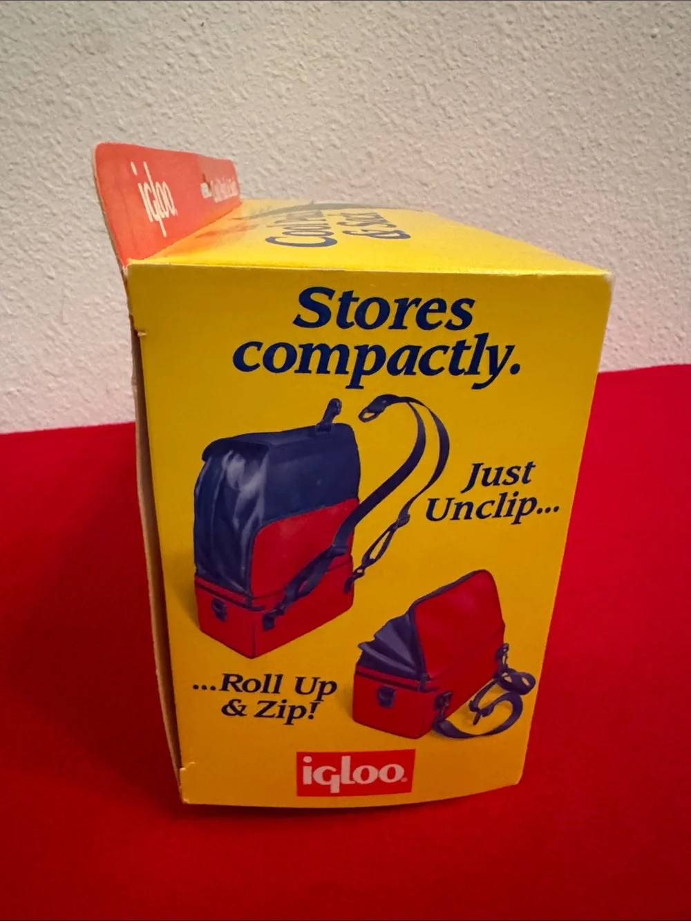 NWT Vintage Igloo Blue and Red Cool Pack & Sack Insulated Cooler Set BTS Soccer